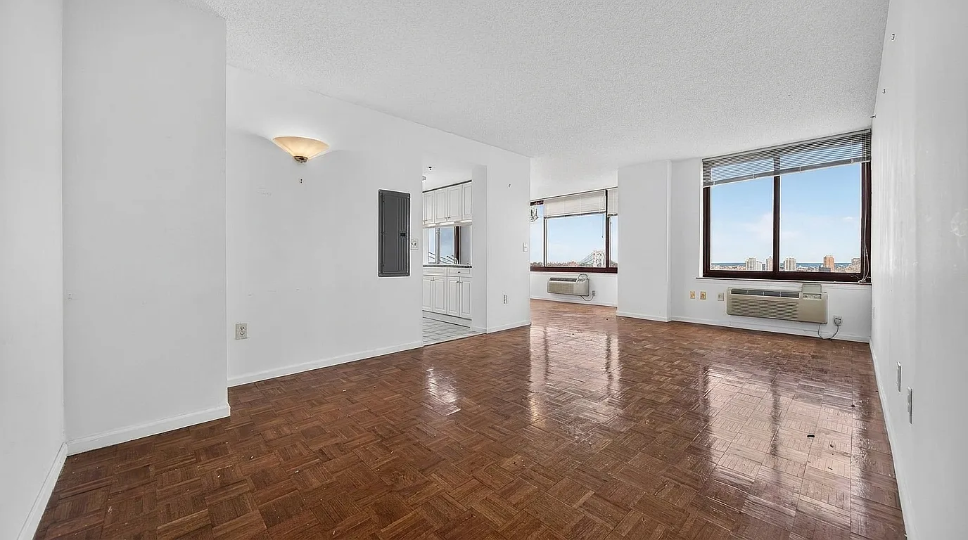1 bed, 917 sqft, $2,900 — Photo 3