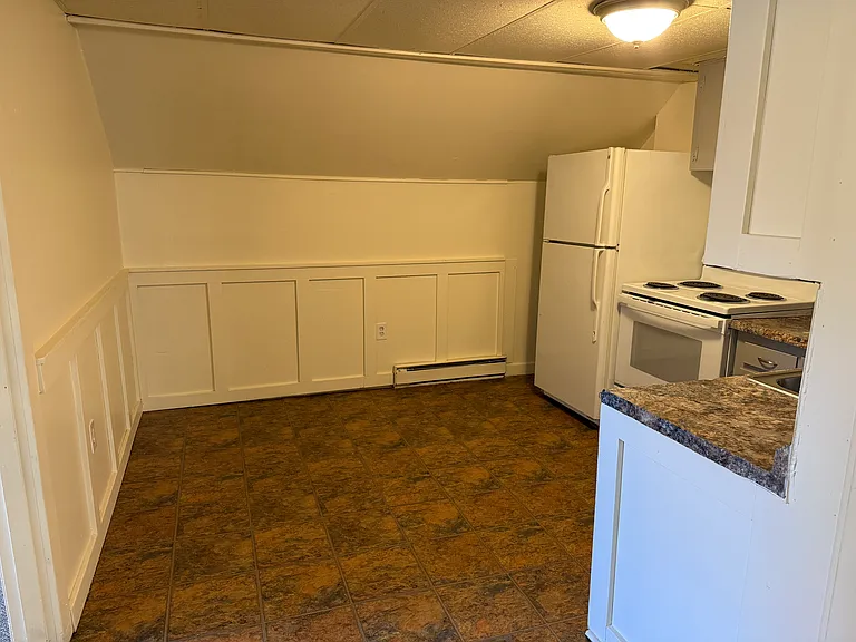 356 Main St #2 — Photo 7
