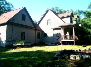 104 Resers Way, Dingmans Ferry, PA 18328