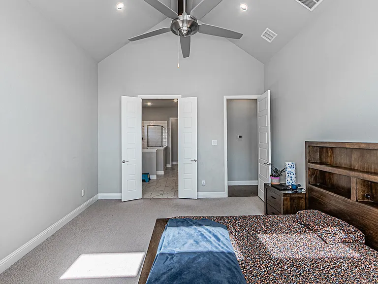 13237 Jonata St — Photo 21