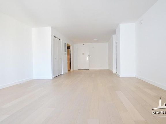 2nd image of 222 E 39th St APT 20B