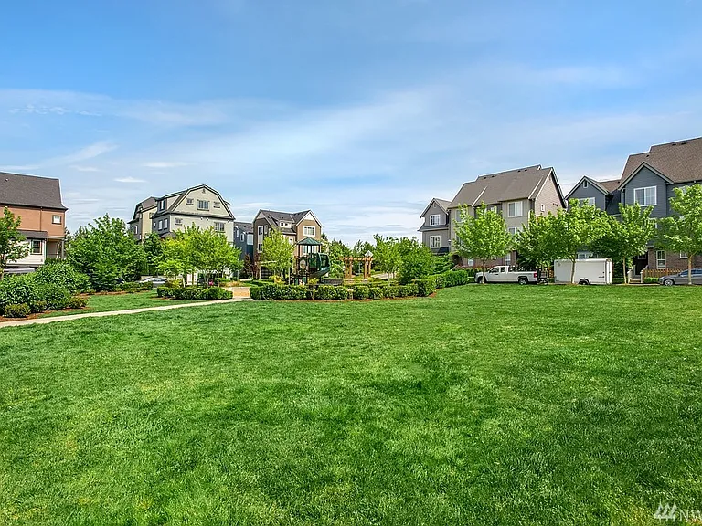 373 NE Eagle Way — Photo 22