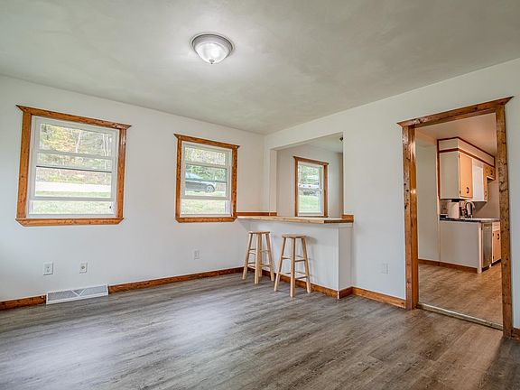 4th image of 18369 Sth #78