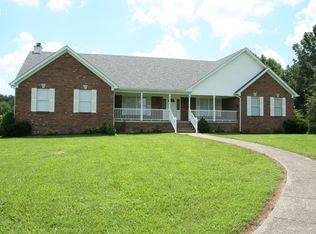 313 Beech Grove Rd, Shepherdsville, KY 40165