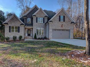 5493 Yanceyville Rd, Browns Summit, NC 27214