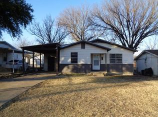 1005 E Cantey St, Fort Worth, TX 76104
