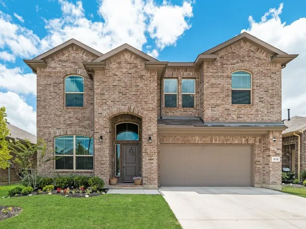 213 Frenchpark Dr, Haslet, TX 76052