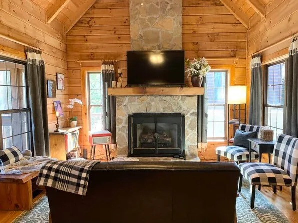 137 Sea Wish Way, Lake Lure, NC 28746
