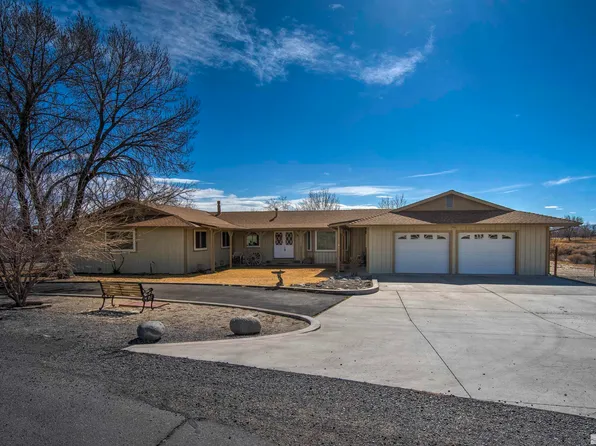 2677 Highland Dr, Fallon, NV 89406