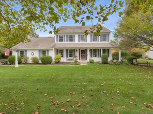 206 Mountain Pond Rd, Southington, CT 06489