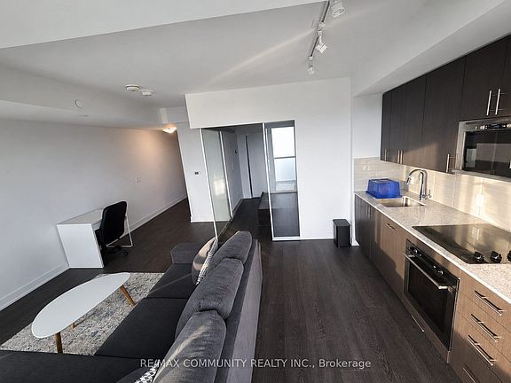 4th image of 2550 Simcoe St N #2402