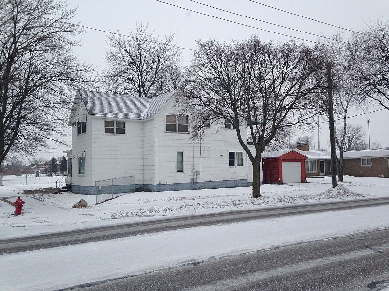 1st image of 805 Blend St