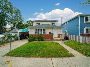 14450 230th St, Laurelton, NY 11413
