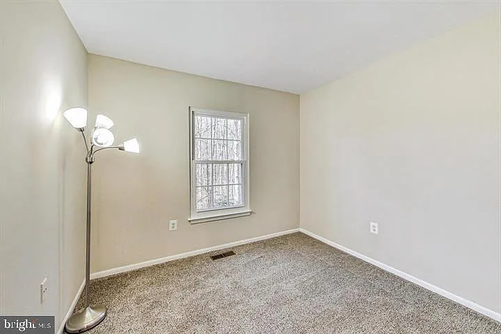 6415 Old Scotts Ct — Photo 13