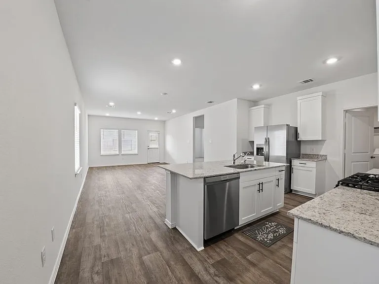 31430 Harp Ridge Dr — Photo 3