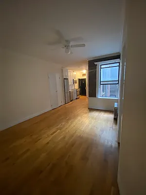 Rented by Crosstown Apartments NYC | media 13