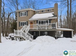 1781 Rolling Hills Dr, Tobyhanna, PA