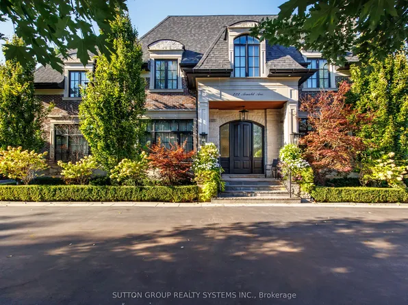 222 Arnold Ave, Vaughan, ON L4J 1B9