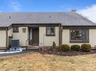 973 Heritage Vlg #B, Southbury, CT