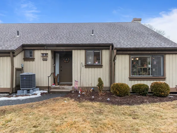 973 Heritage Village #B, Southbury, CT 06488