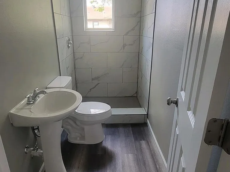122 Pineview Dr — Photo 6