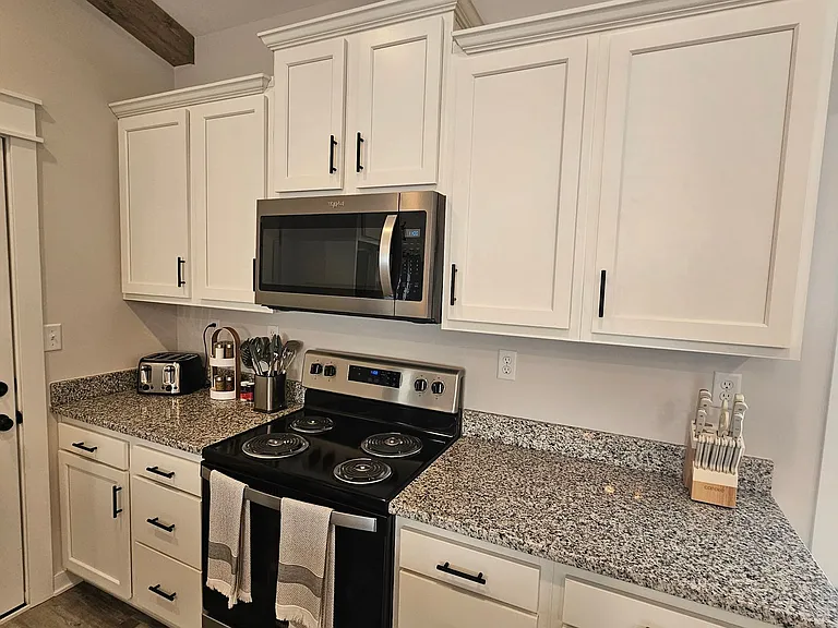 710 Orchard St — Photo 9