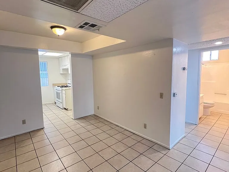 807Bunk — Photo 14