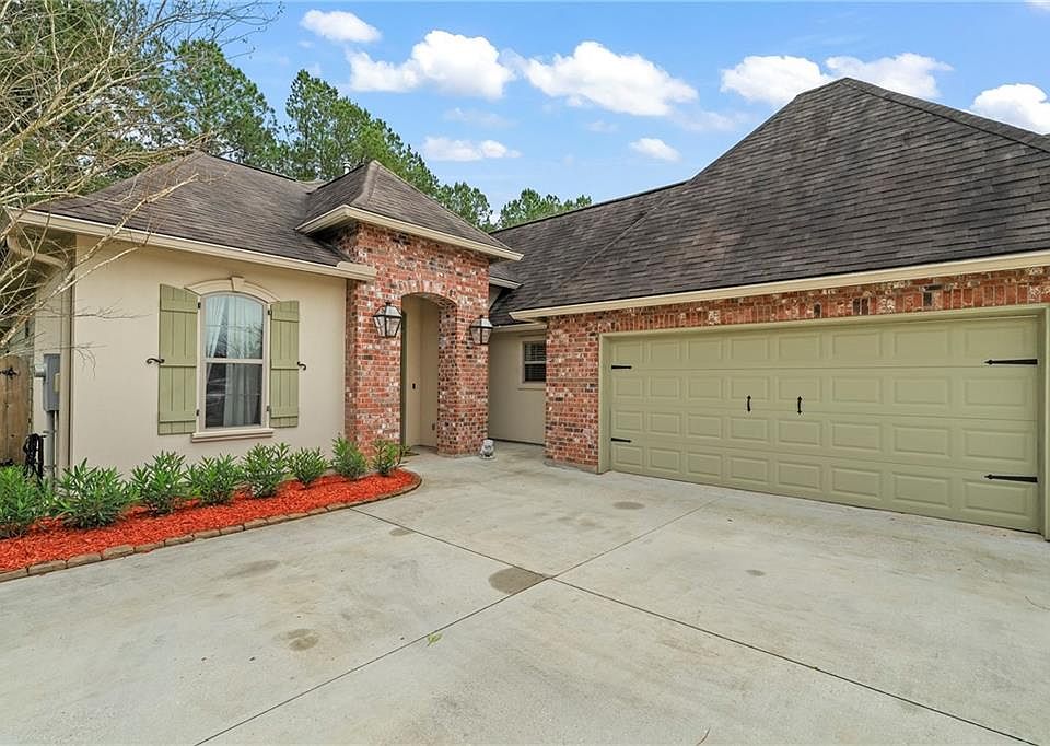 1st image of 3129 Lost Lake Ln