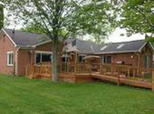 4762 N Verity Rd, Sanford, MI 48657