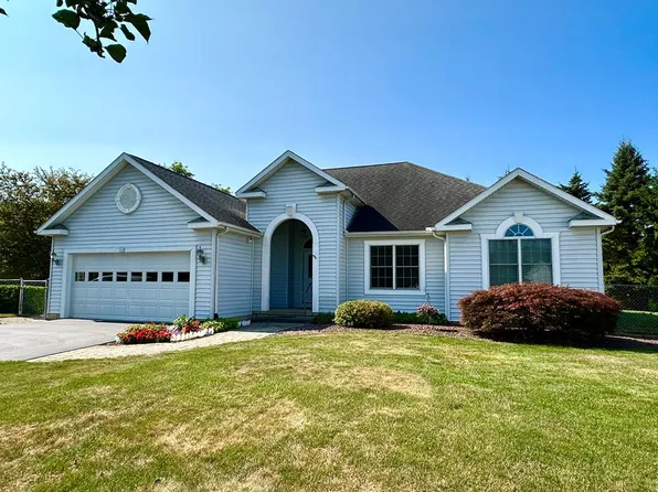 58 Katie Ln, Painted Post, NY 14870