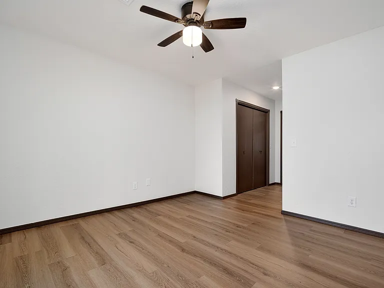 742 W Juniper Dr — Photo 12