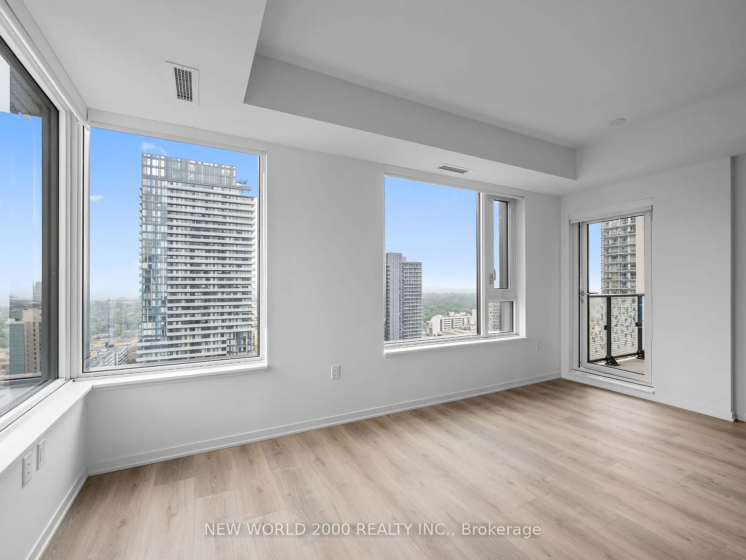 1 bed, $2,575 — Photo 3