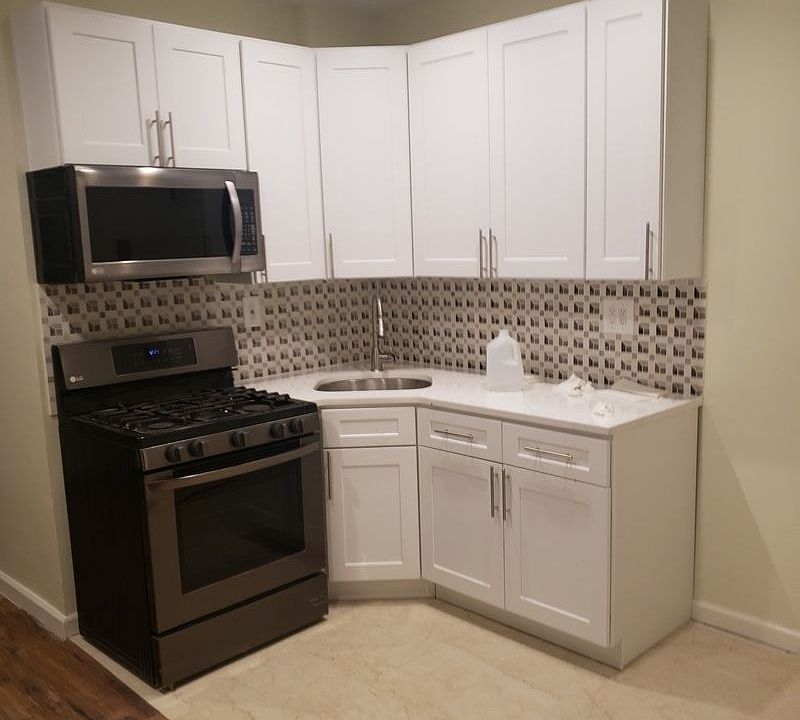 1st image of 754 10th Ave #4N