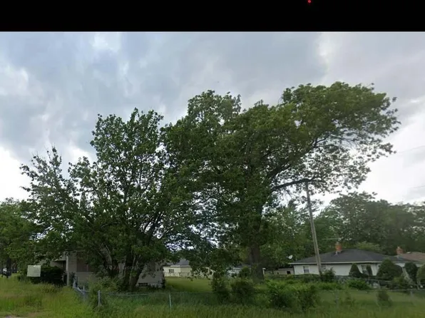 4300 W 15th Ave, Gary, IN 46404