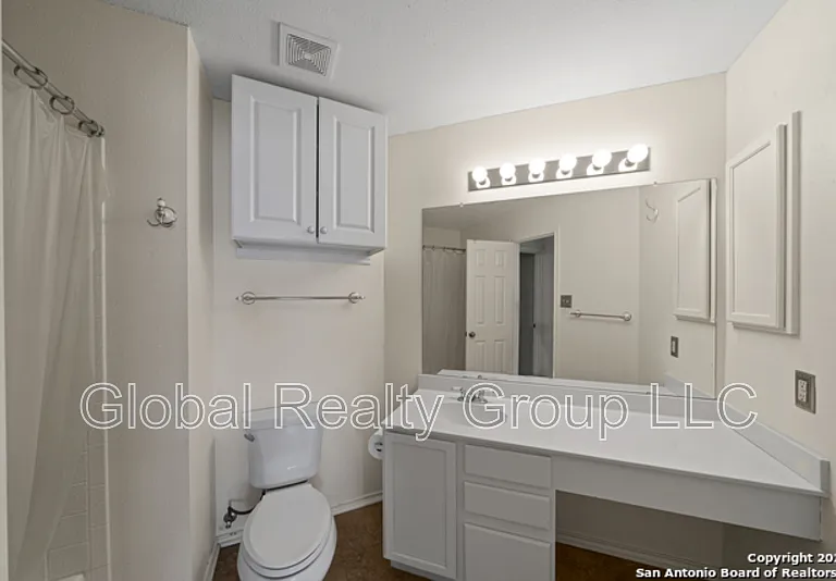 2913 Candleberry Dr — Photo 8