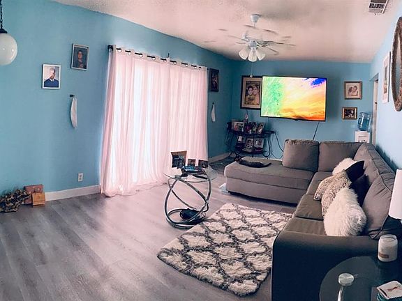 5th image of 1136 Carmel Ct
