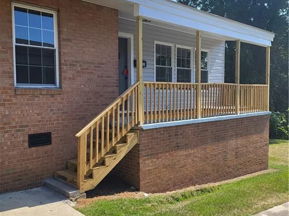 506 Saunders Pl, High Point, NC 27260