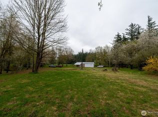 1822 E Pole Rd, Everson, WA 98247