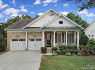 818 Treasure Ct, Fort Mill, SC 29708