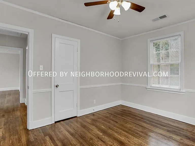 3368 Douglass Ave — Photo 16