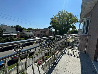 Rented by NY Space Finders Inc.