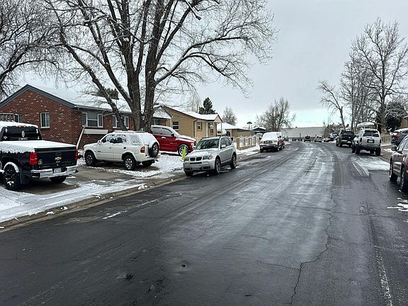 4th image of 12330 E 55th Ave