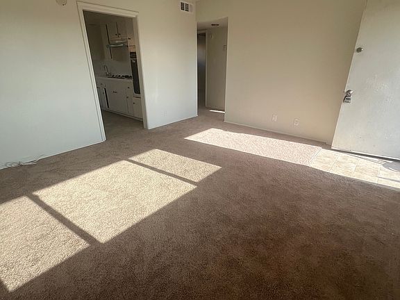 5th image of 4046 W 134th St APT F