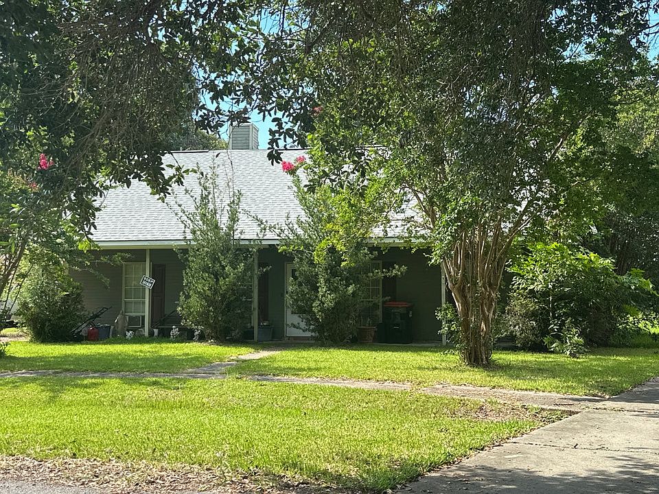 1st image of 216 Harvest Dr