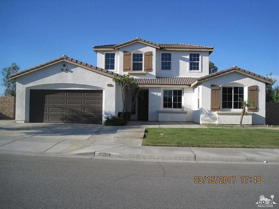 1st image of 83870 Yosemite Dr