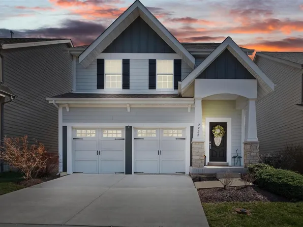 2732 Grover Crossing Dr, Grover, MO 63040