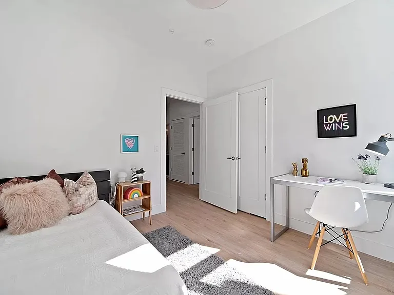 276 Duncan Ave #2 — Photo 14