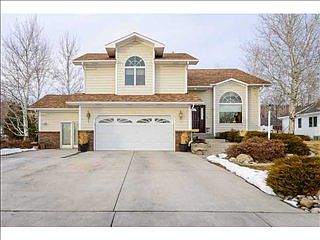 3rd image of 3749 Hayden Dr