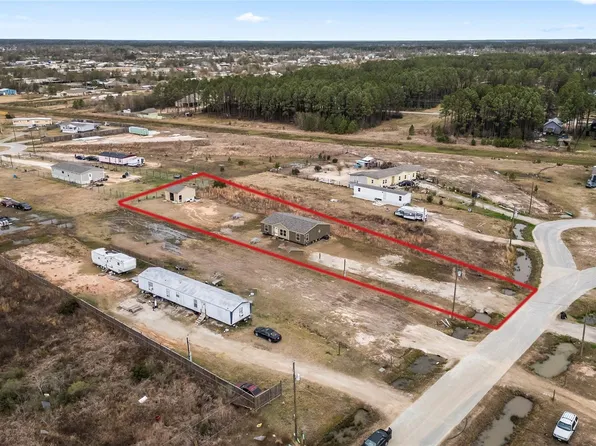 68 County Road 5119, Cleveland, TX 77327