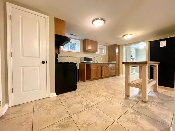 (undisclosed Address), Silver Spring, MD 20910